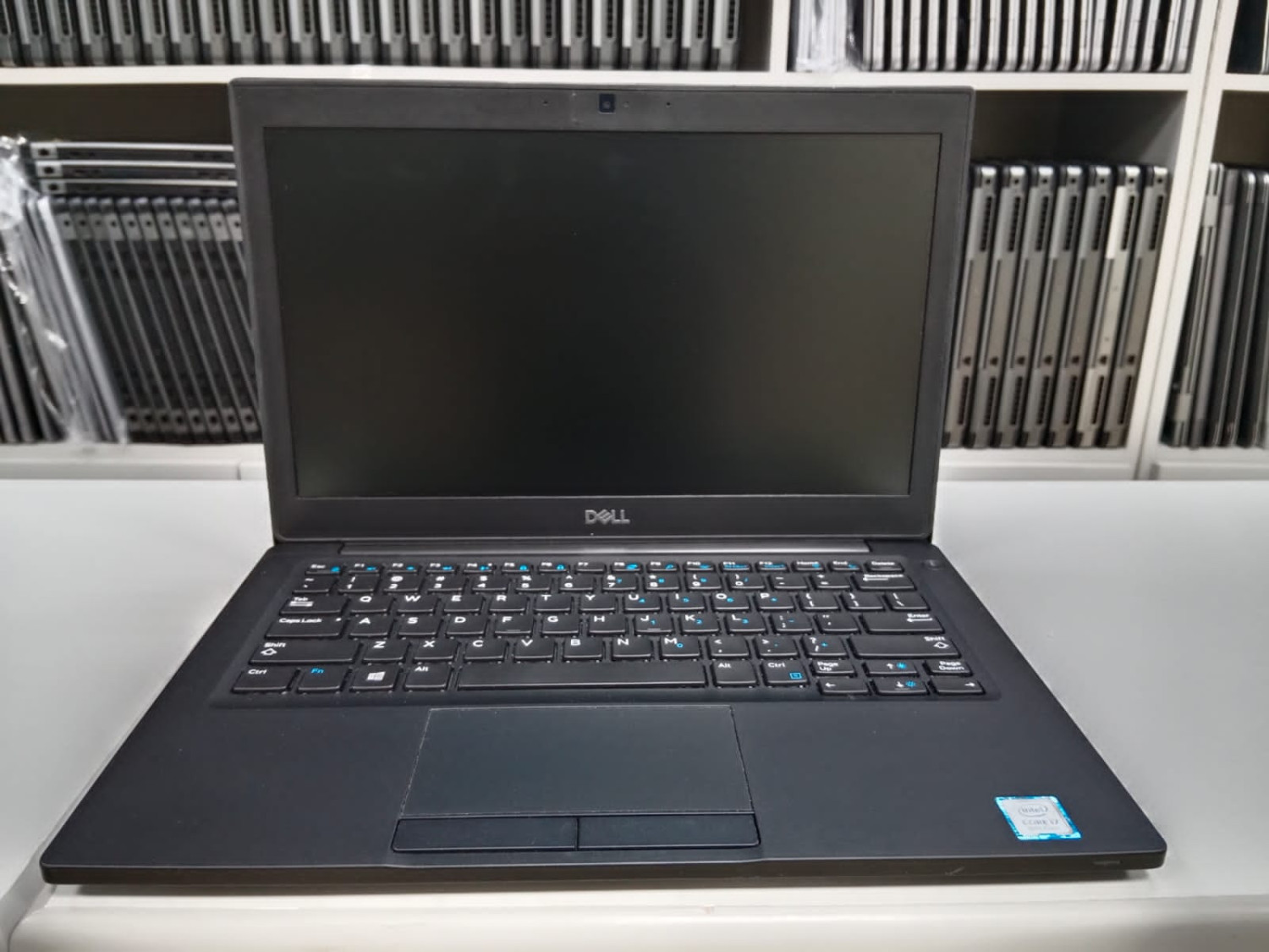 DELL Latitude 5296(core i7第8世代) Amazon.com: Dell 12.3
